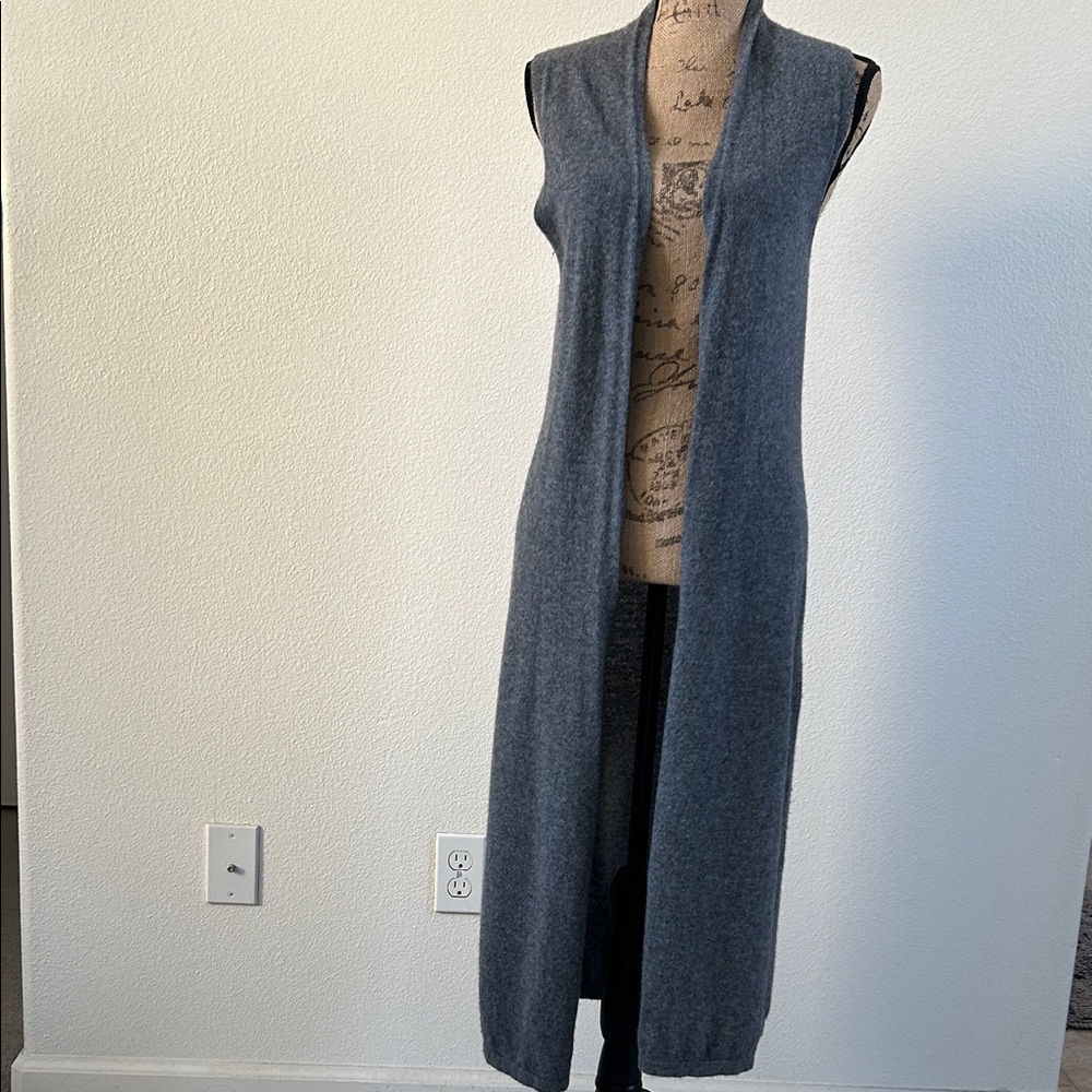 Nanette Lepore Charcoal Sleeveless cashmere cardigan
